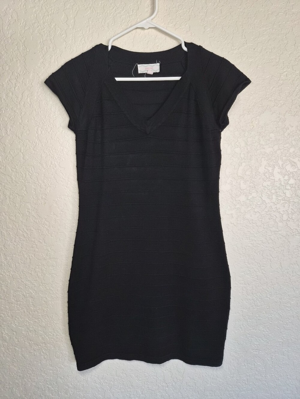 Pink Rose Black V-Neck Cap Sleeve Dress